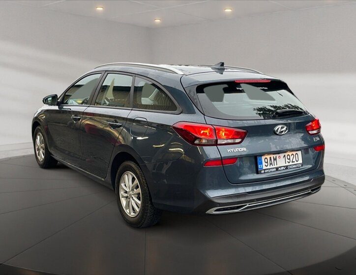 Hyundai i30 4