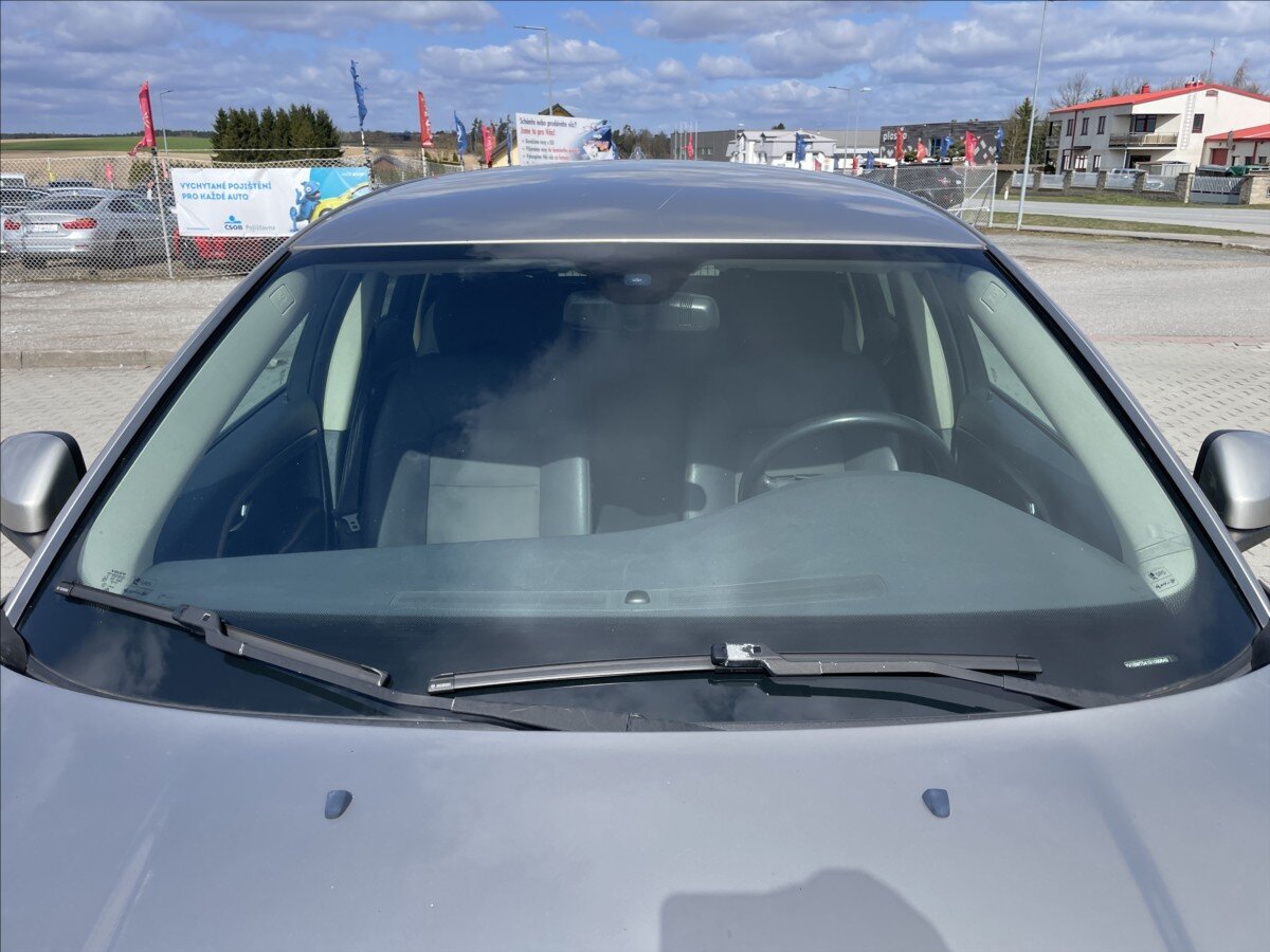 Volvo V70 Kombi 2,0 l 100 kw