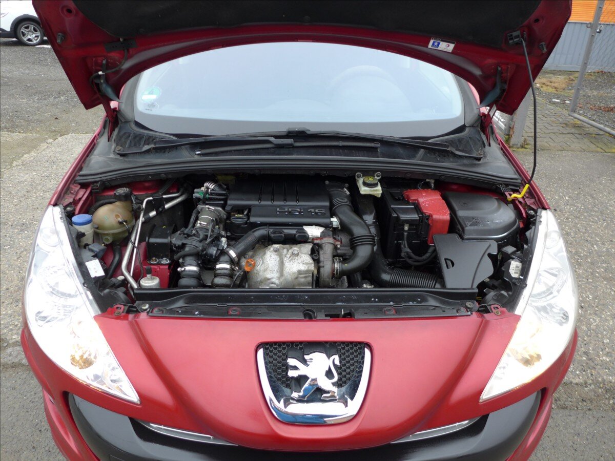 Peugeot 308 Kombi 1,6 l 80 kw