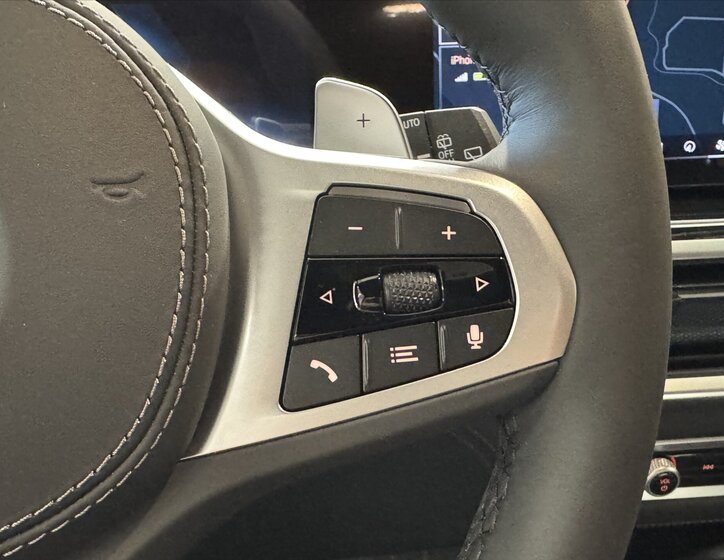 BMW X5 SUV 3,0 l 250 kw