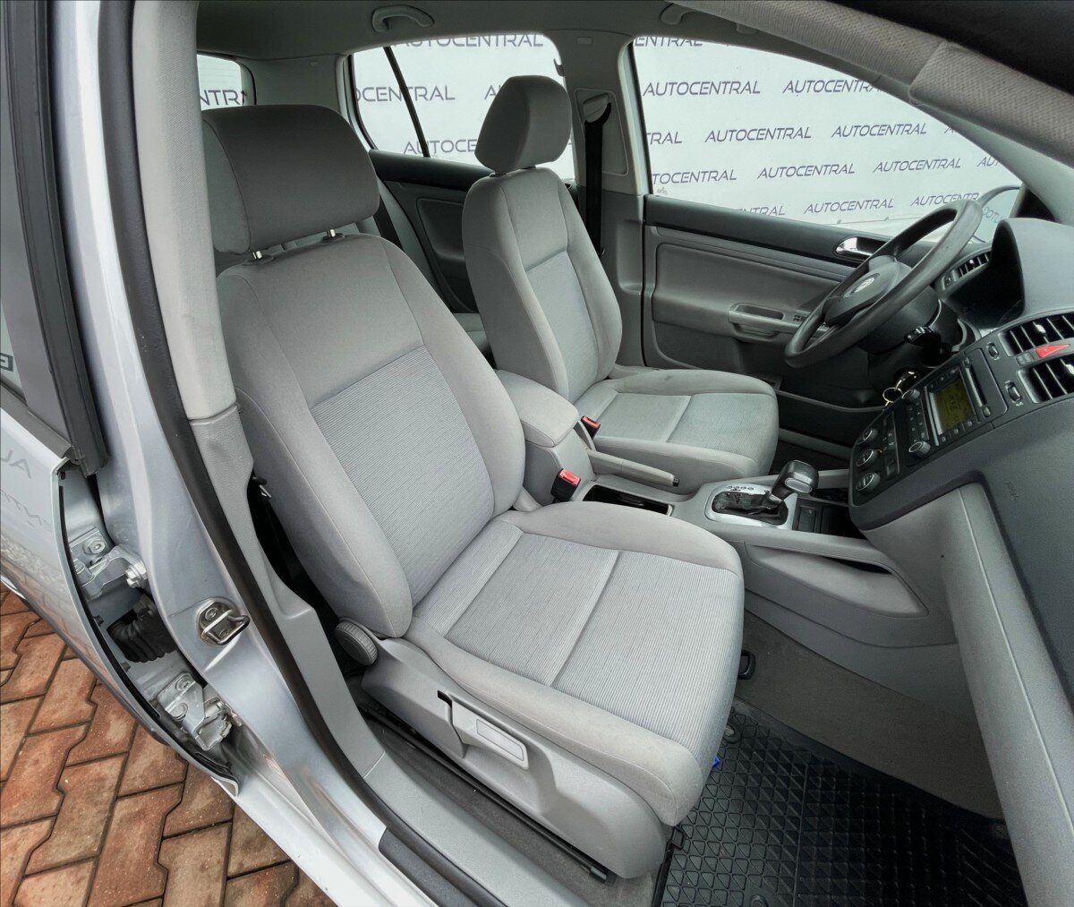 Volkswagen Golf Hatchback 1,6 l 85 kw