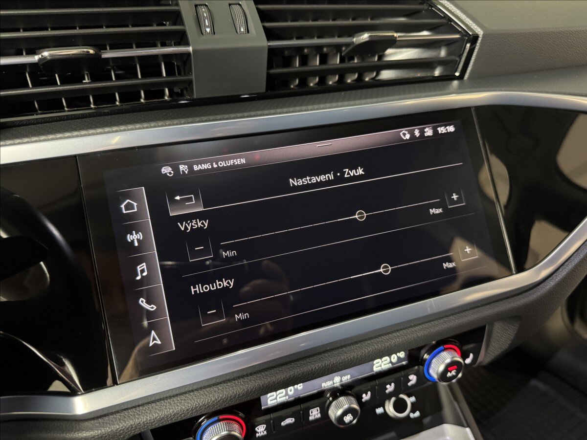 Audi Q3 SUV 2,0 l 140 kw