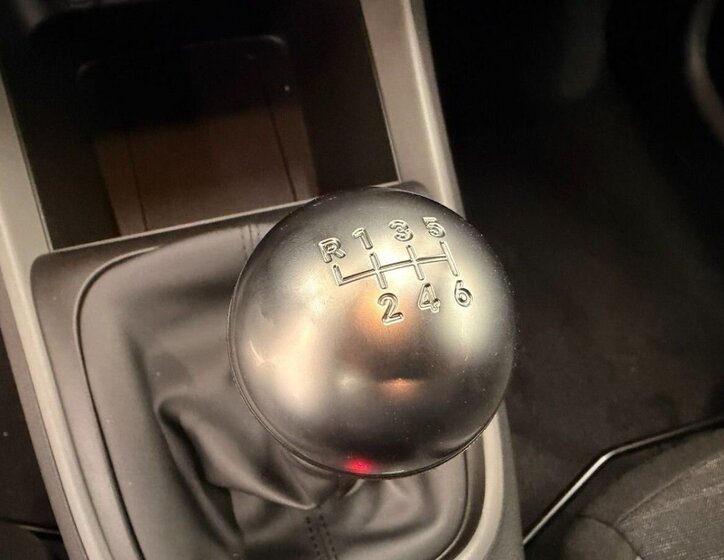 Jeep Avenger Hatchback 1,2 l 74 kw