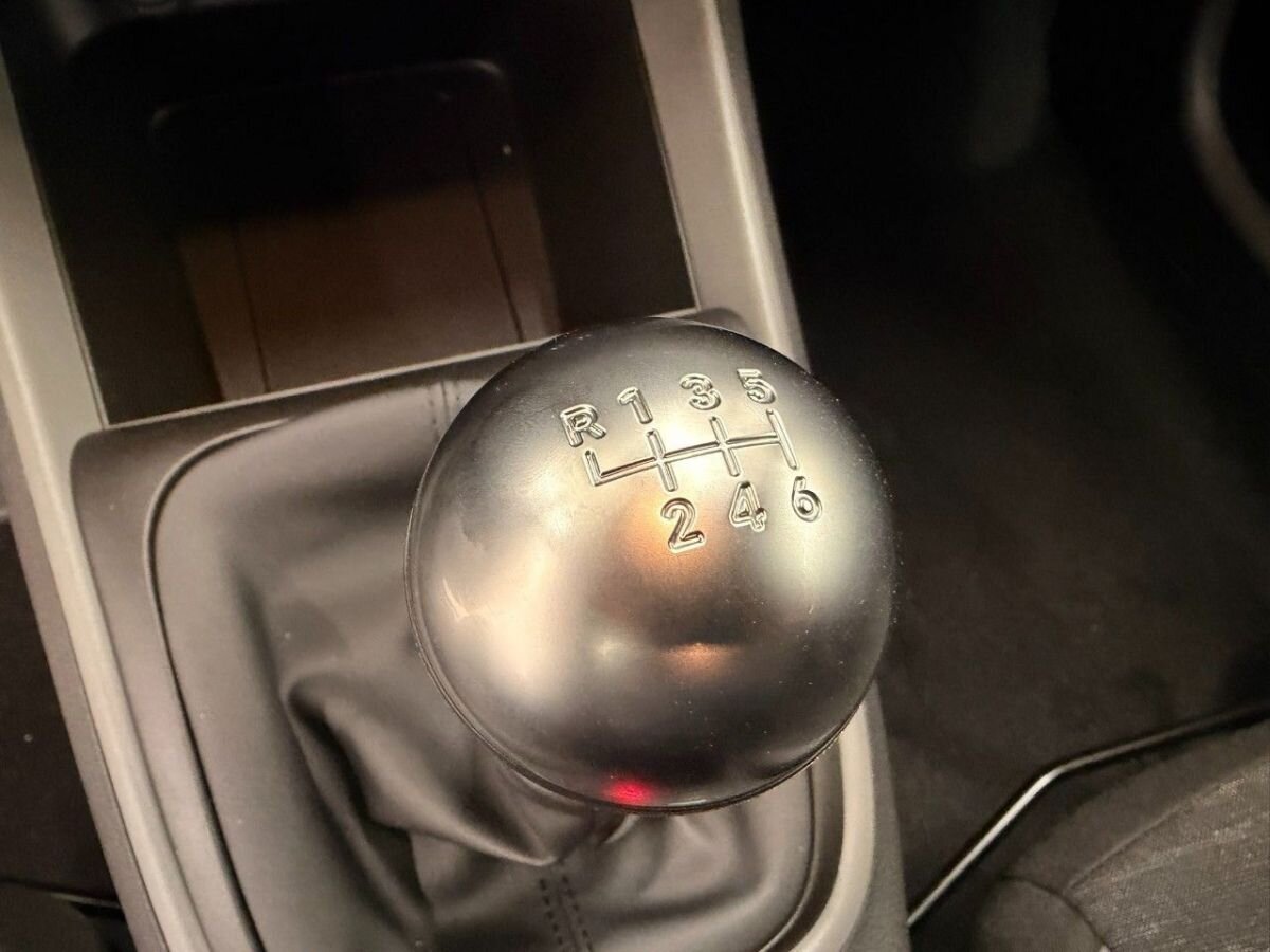 Jeep Avenger Hatchback 1,2 l 74 kw