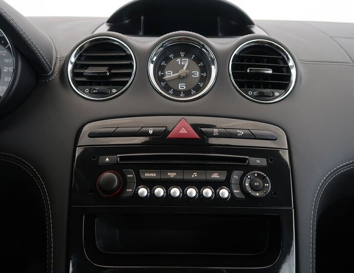 Peugeot RCZ Kupé 1,6 l 147 kw