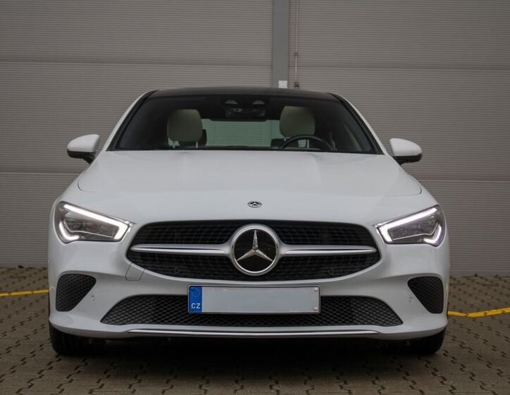 Mercedes-Benz CLA 2