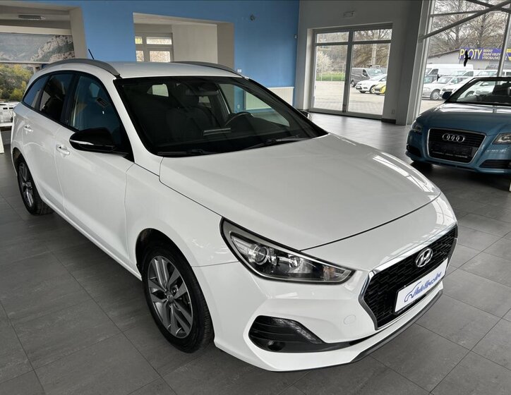 Hyundai i30 Kombi 1,4 l 103 kw