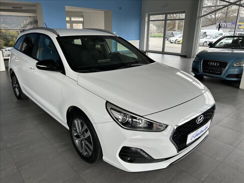 Hyundai i30 Kombi 1,4 l 103 kw