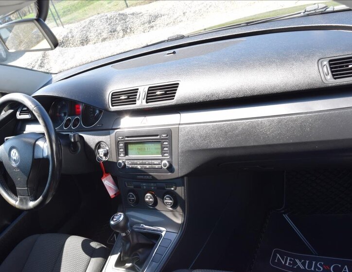 Volkswagen Passat Kombi 1,9 l 77 kw