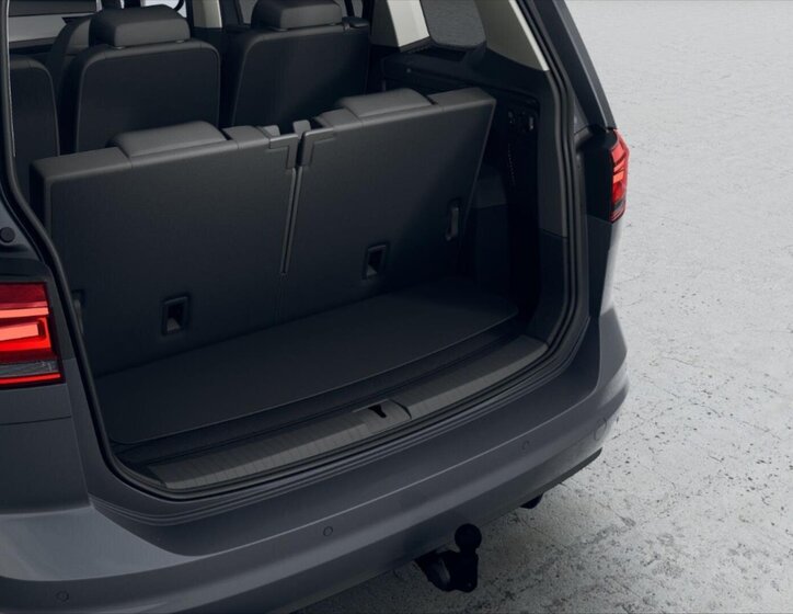 Volkswagen Touran MPV 1,5 l 110 kw