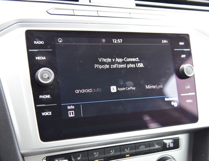 Volkswagen Passat Kombi 2,0 l 110 kw