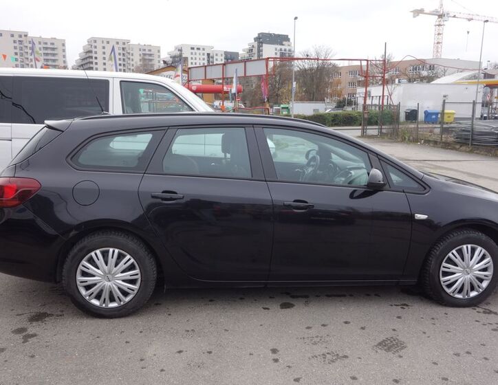 Opel Astra 10