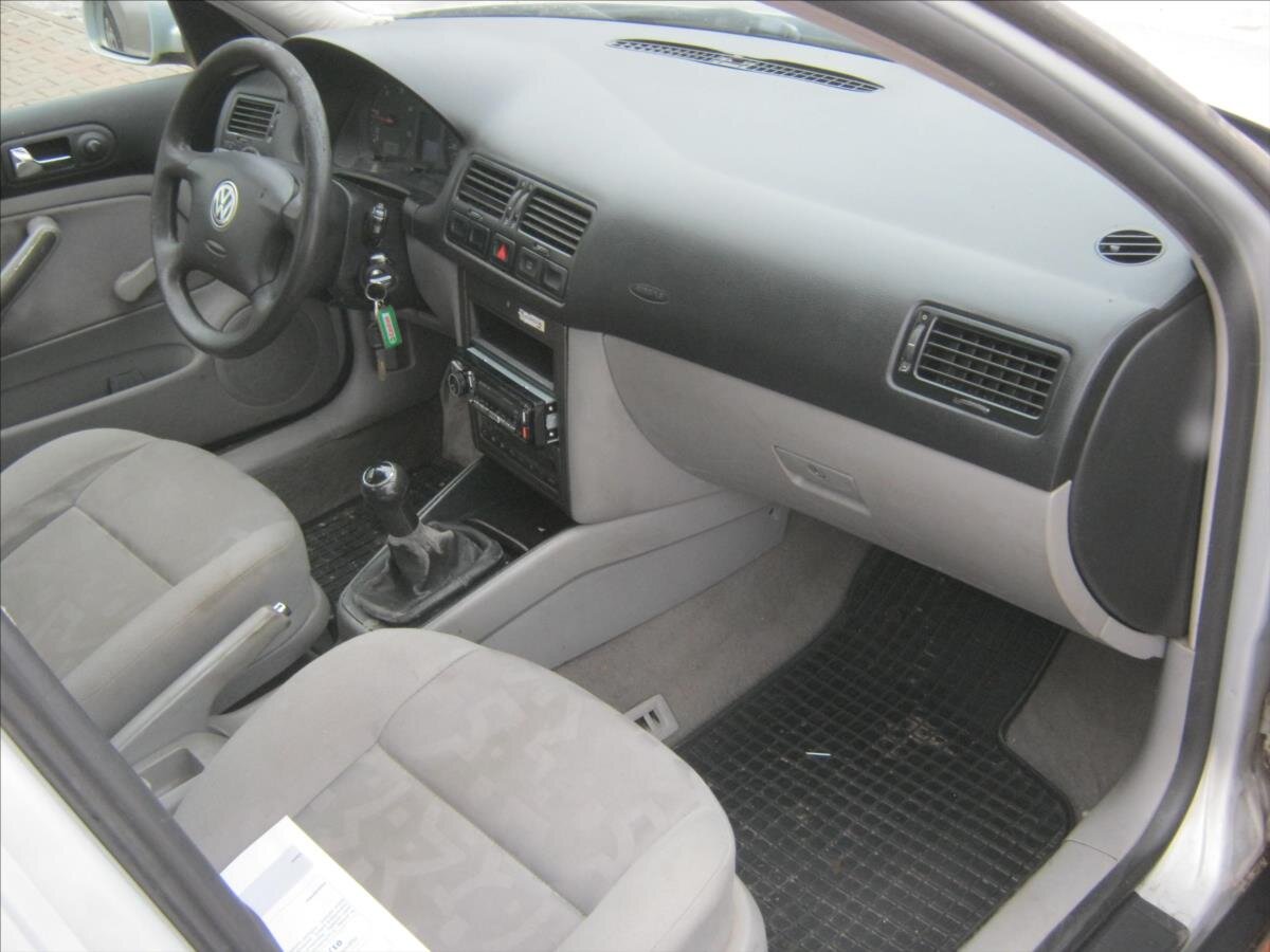 Volkswagen Bora Sedan 1,9 l 50 kw