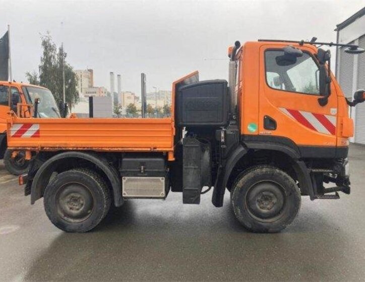 Mercedes-Benz Ostatní Ostatní 0,0 150 kw