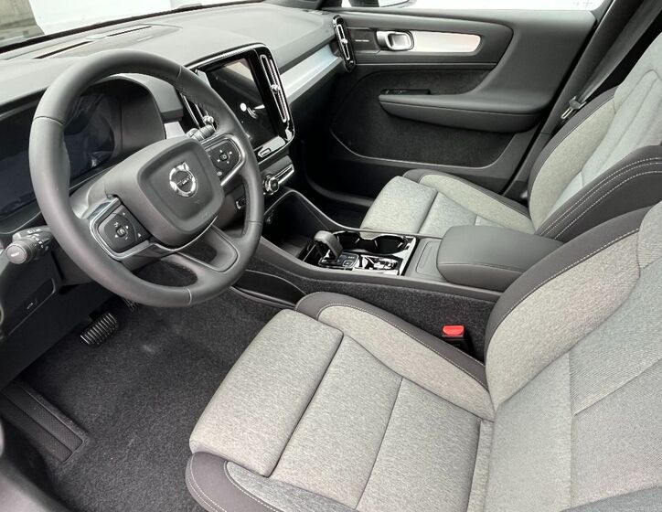 Volvo XC40 14