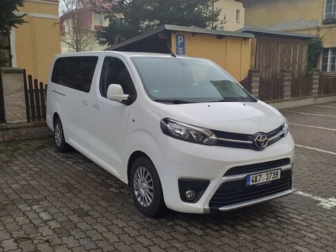 Toyota ProAce VAN-Minibus 2,0 l 110 kw