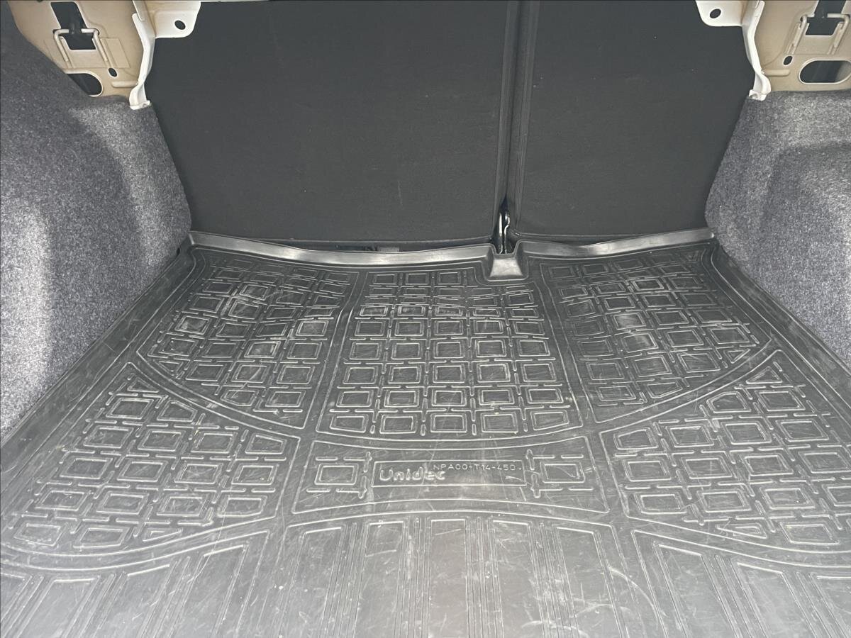 Citroën C-Elysée Sedan 1,2 l 61 kw