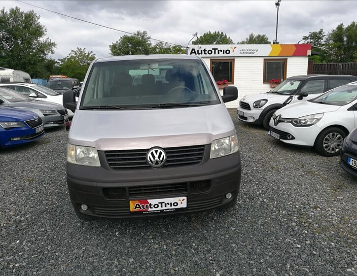 Volkswagen Transporter 1