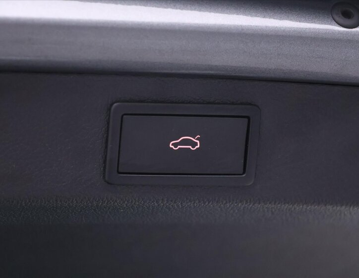 Škoda Superb Kombi 2,0 l 147 kw