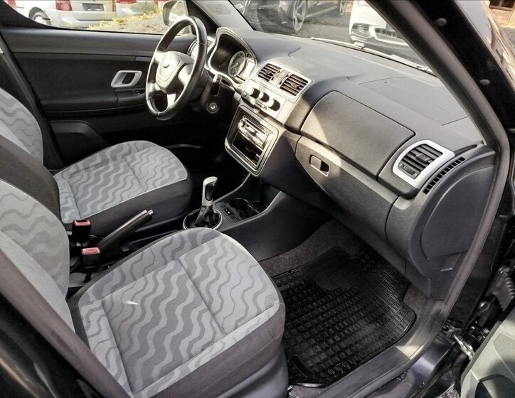 Škoda Roomster MPV 1,2 l 51 kw