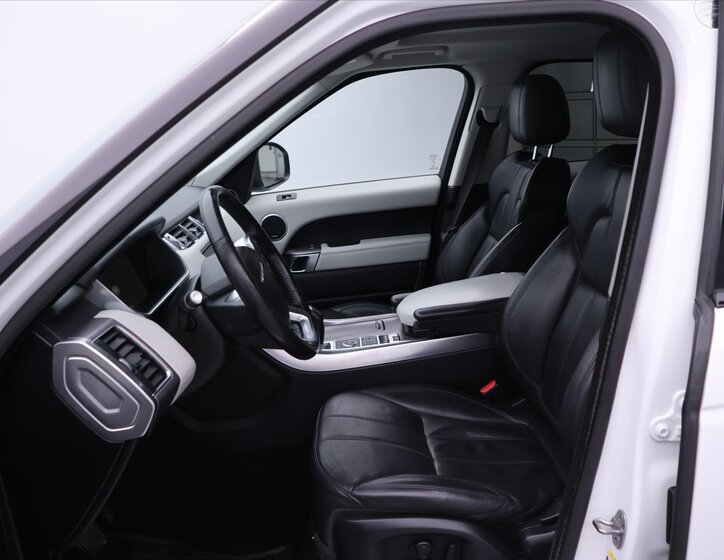 Land Rover Range Rover Sport SUV / Terénní 3,0 l 225 kw