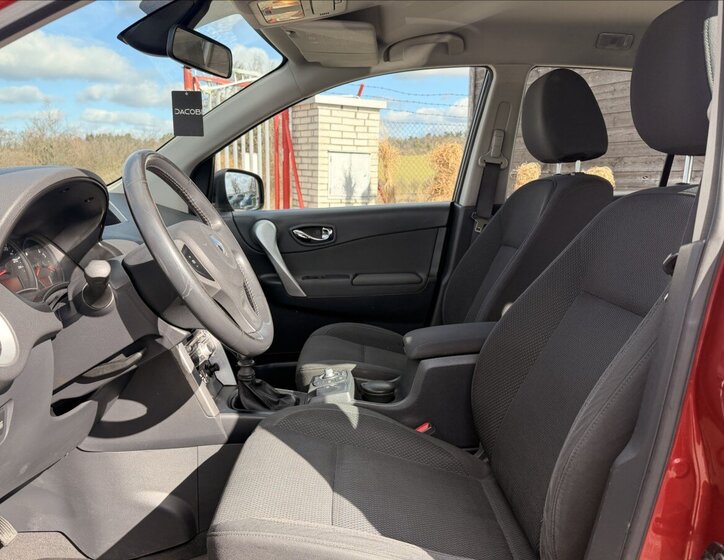 Renault Koleos SUV / Terénní 2,0 l 110 kw