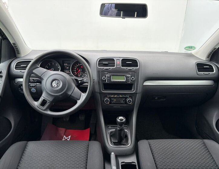 Volkswagen Golf Hatchback 1,6 l 75 kw