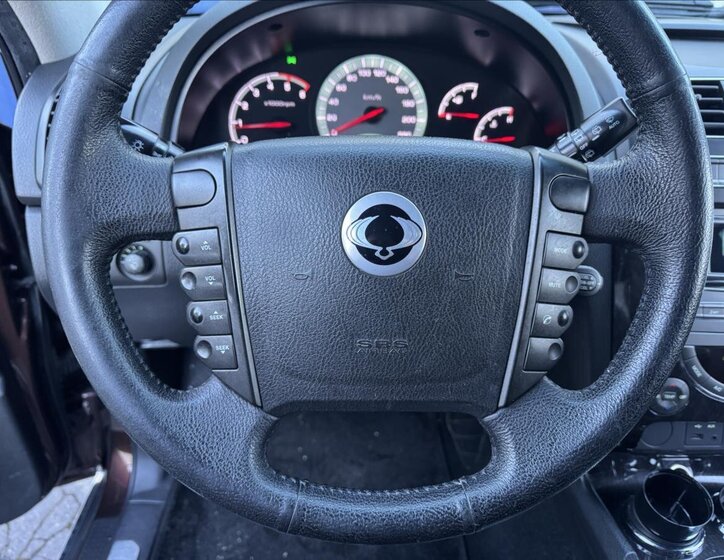 SsangYong Rexton SUV 2,0 l 114 kw
