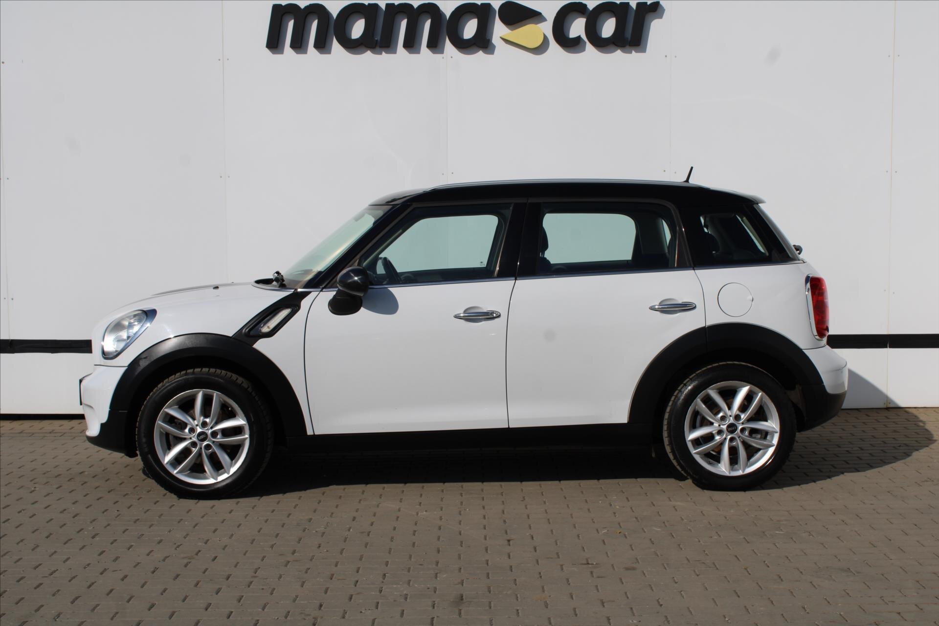 Mini Countryman SUV / Terénní 1,6 l 90 kw