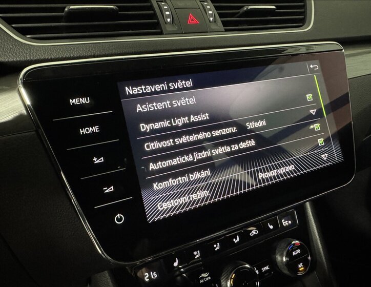 Škoda Superb Kombi 1,4 l 160 kw