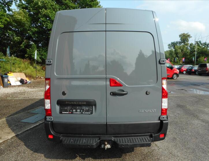 Renault Master 6
