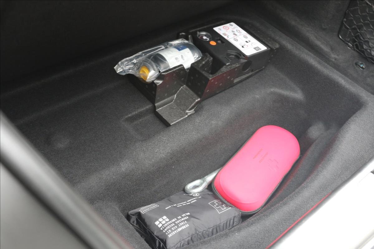 Mercedes-Benz Třídy S Kupé 4,7 l 335 kw