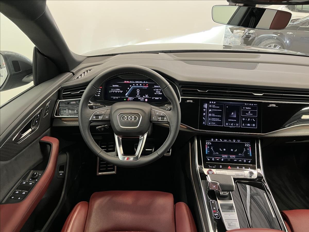 Audi SQ8