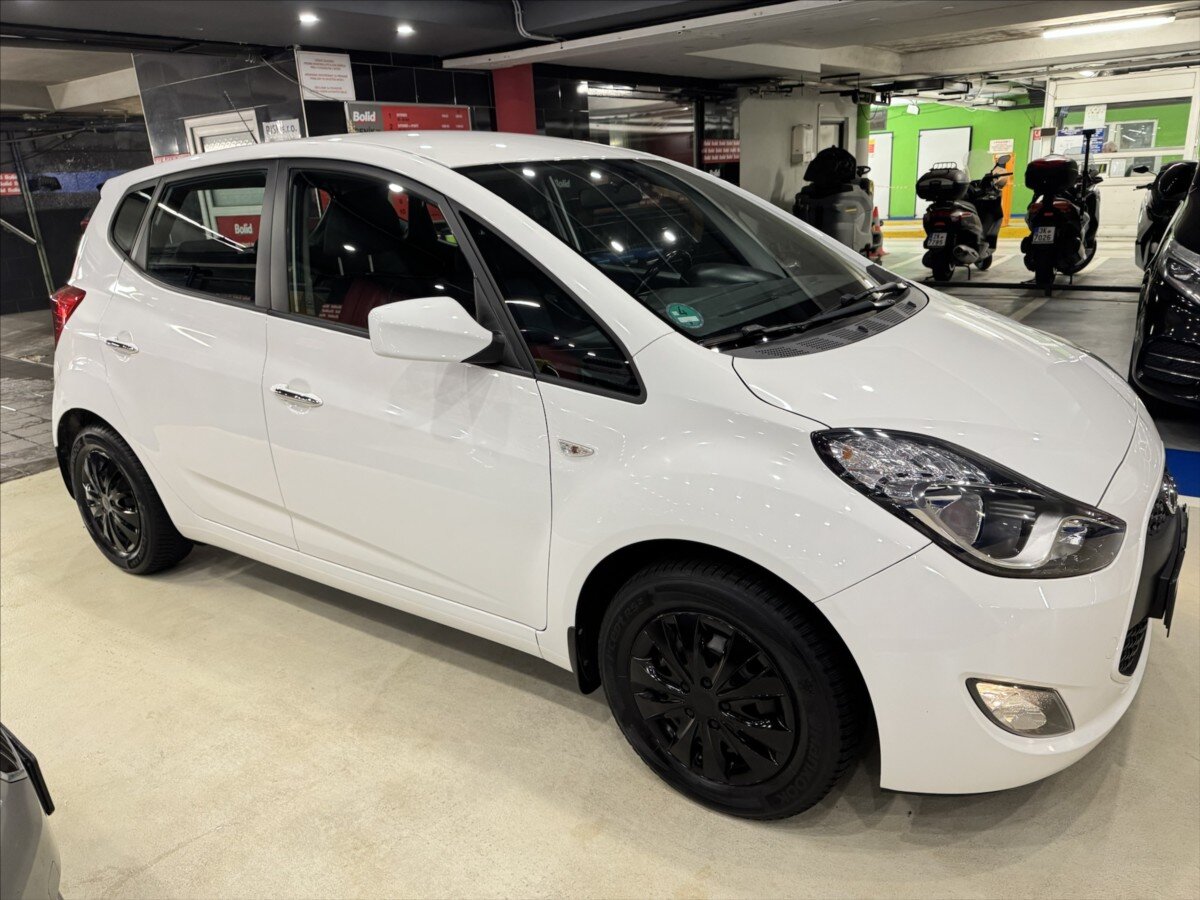 Hyundai ix20 Hatchback 1,4 l 66 kw