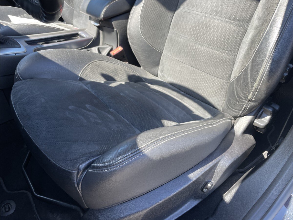 Ford Mondeo Kombi 2,2 l 147 kw