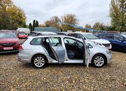 Volkswagen Golf Kombi 999,0 85 kw