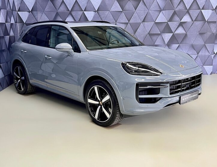 Porsche Cayenne SUV / Terénní 4,0 l 349 kw