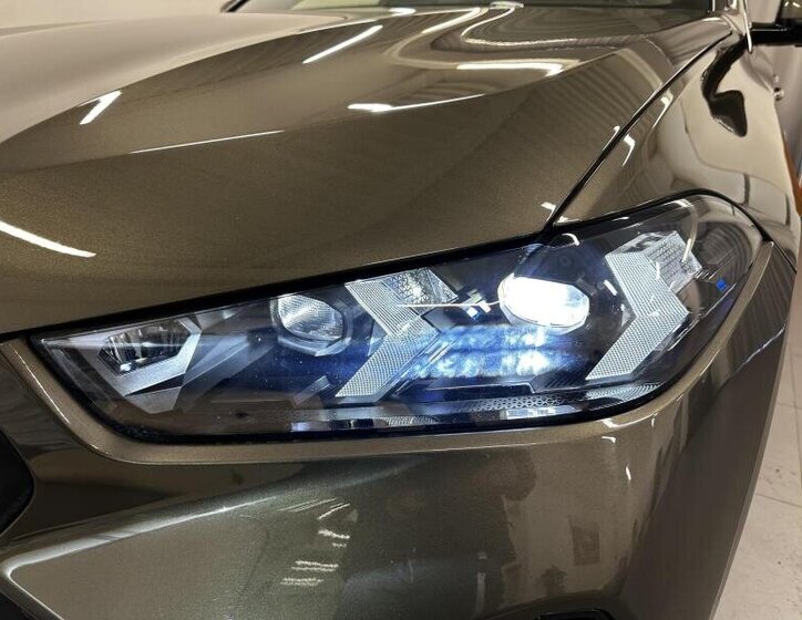 BMW X6 SUV / Terénní 3,0 l 210 kw