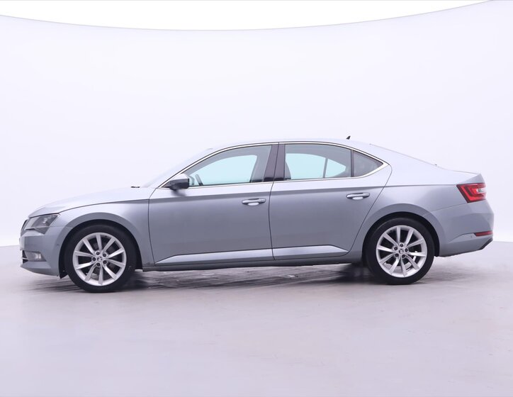 Škoda Superb Liftback 2,0 l 140 kw