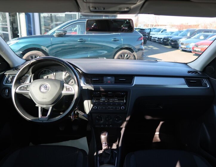 Škoda Rapid Sedan / Limuzína 1,2 l 63 kw