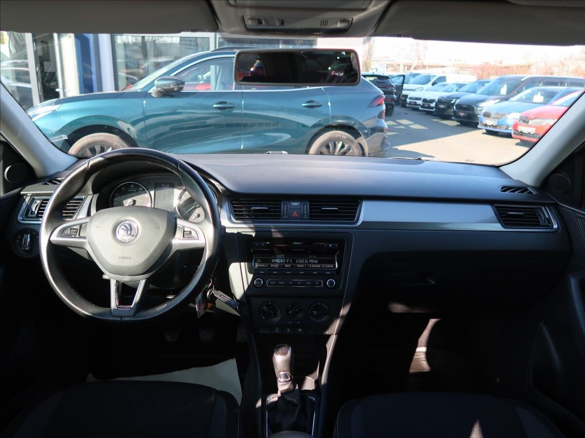 Škoda Rapid Sedan / Limuzína 1,2 l 63 kw