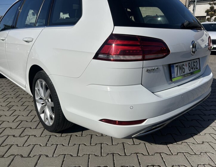 Volkswagen Golf Kombi 2,0 l 110 kw