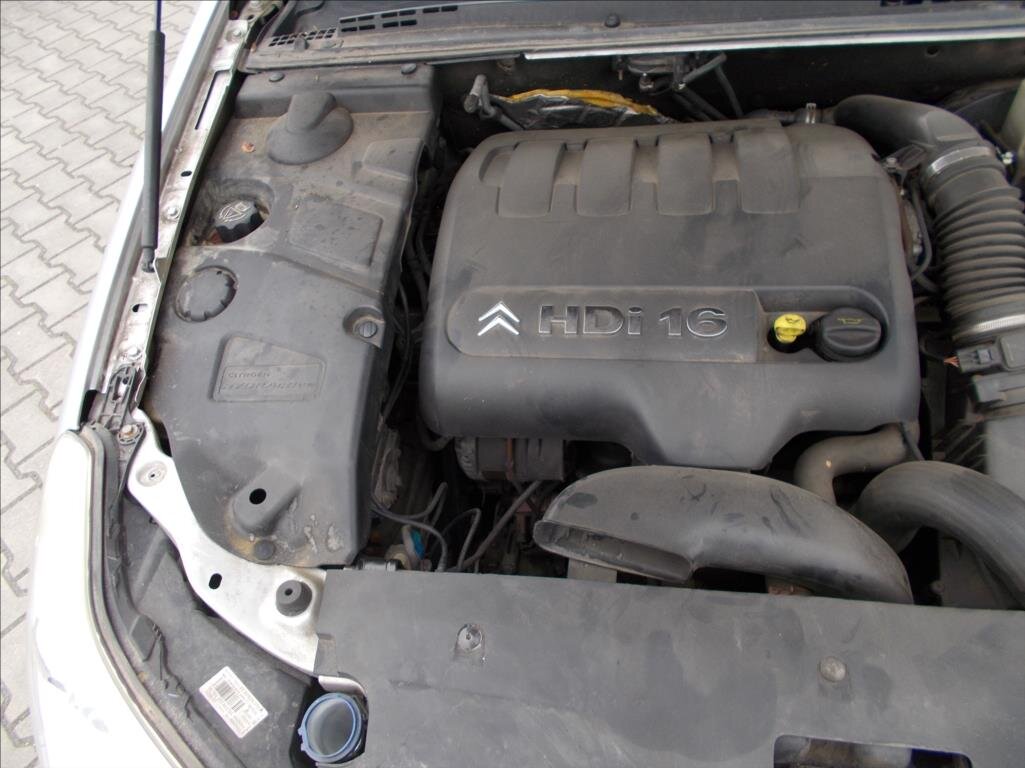 Citroën C5 Sedan / Limuzína 2,0 l 100 kw