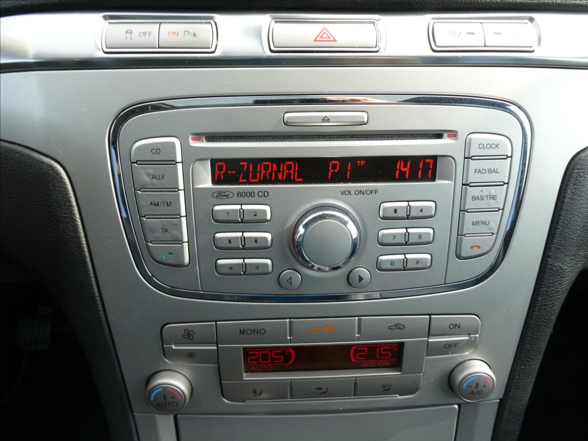 Ford S-MAX MPV 2,0 l 107 kw