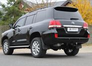 Toyota Land Cruiser 13