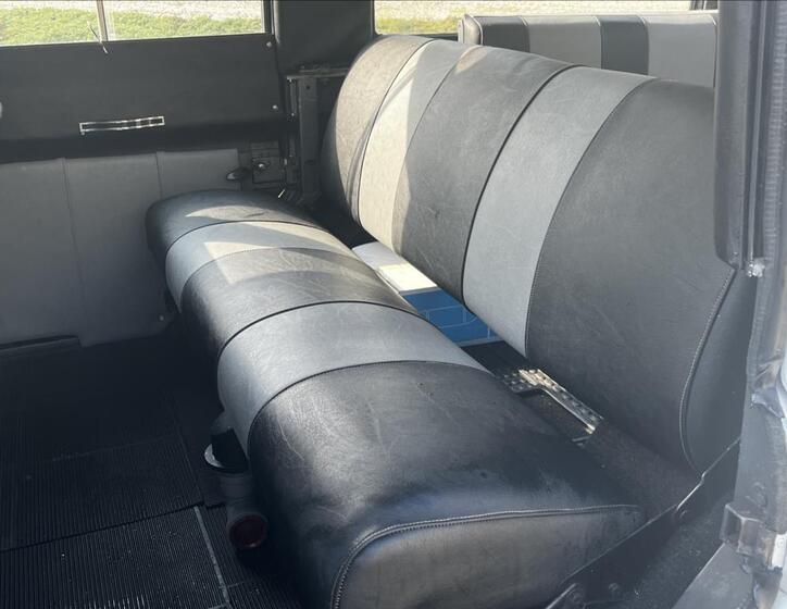 Land Rover Ostatní 16