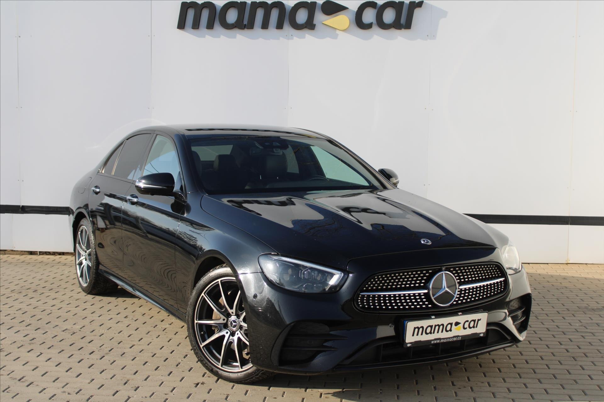 Mercedes-Benz Třídy E Sedan / Limuzína 2,0 l 143 kw