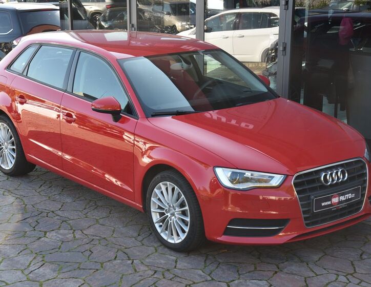 Audi A3 1
