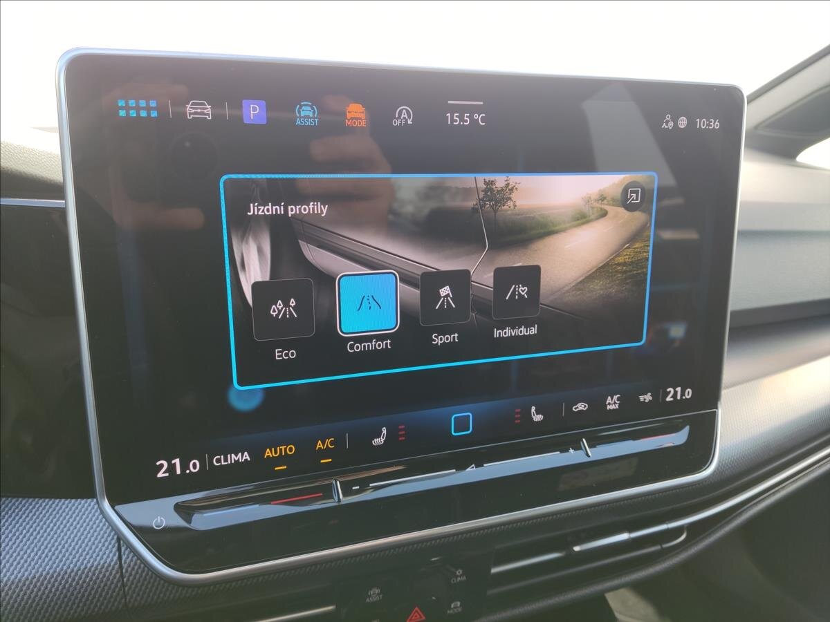 Volkswagen Golf Hatchback 1,5 l 110 kw