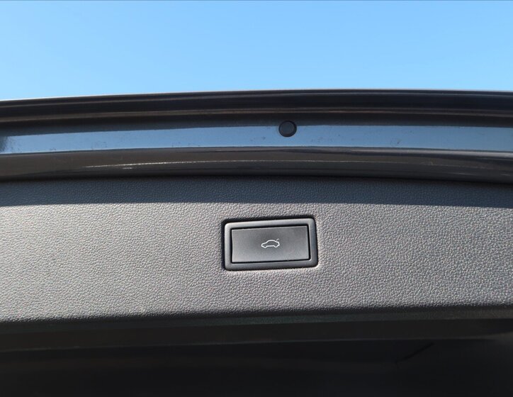 Seat Tarraco SUV / Terénní 2,0 l 110 kw